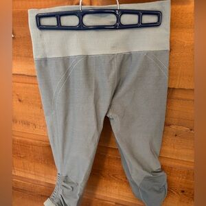 Lululemon blue leggings